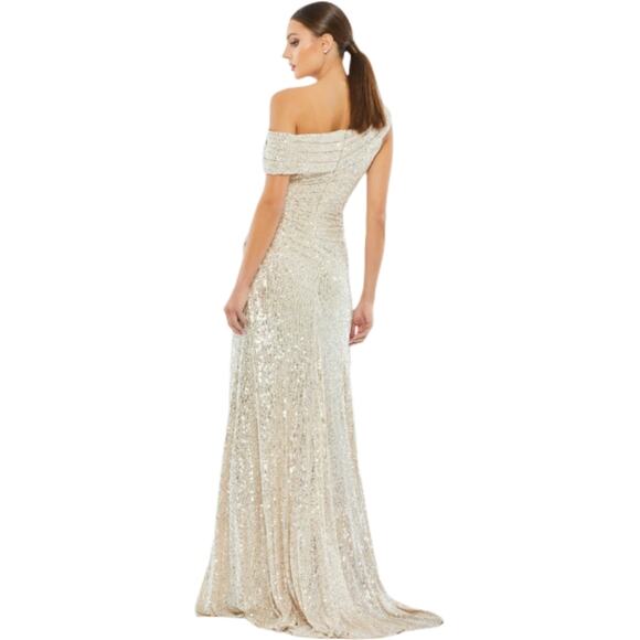 NWT Mac Duggal Beige Sequin Off Drop Shoulder Maxi Sheath Gown Sz 10 - Picture 3 of 11